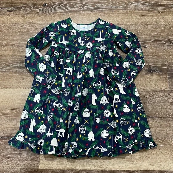 Hanna Andersson | Pajamas | Hanna Andersson Star Wars Christmas Holiday  Flannel Nightgown Pajamas Dress 6 7 | Poshmark